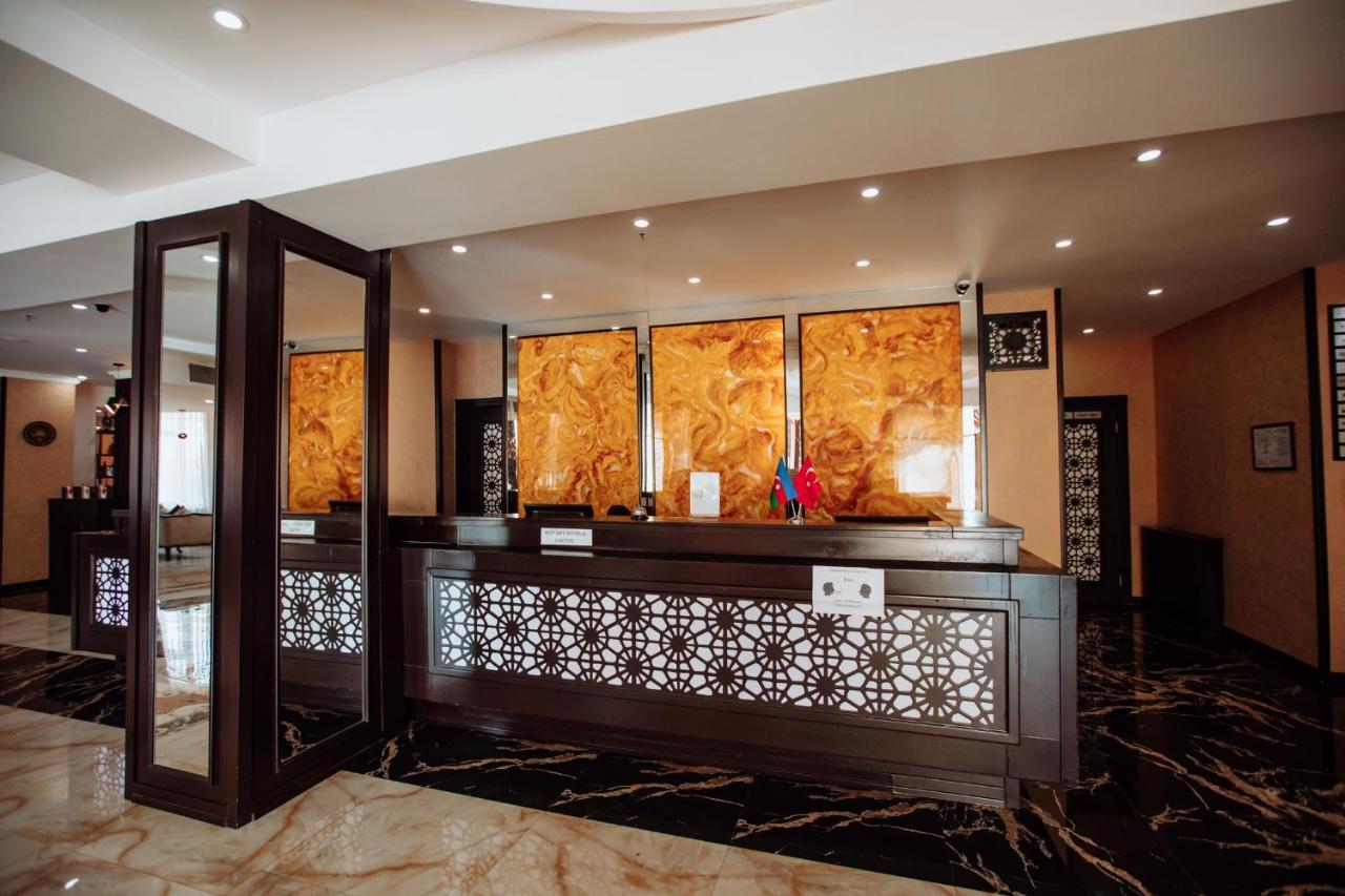 Corniche Hotel 4*