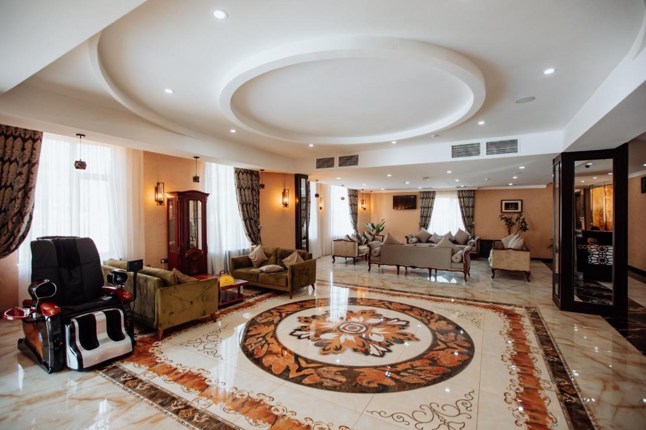 Corniche 4*