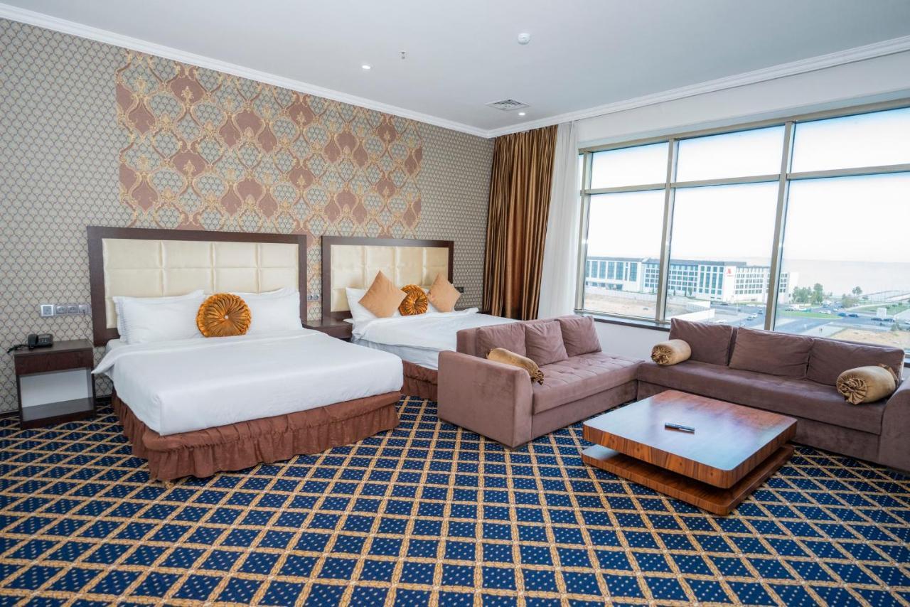 Hotel Corniche 4*