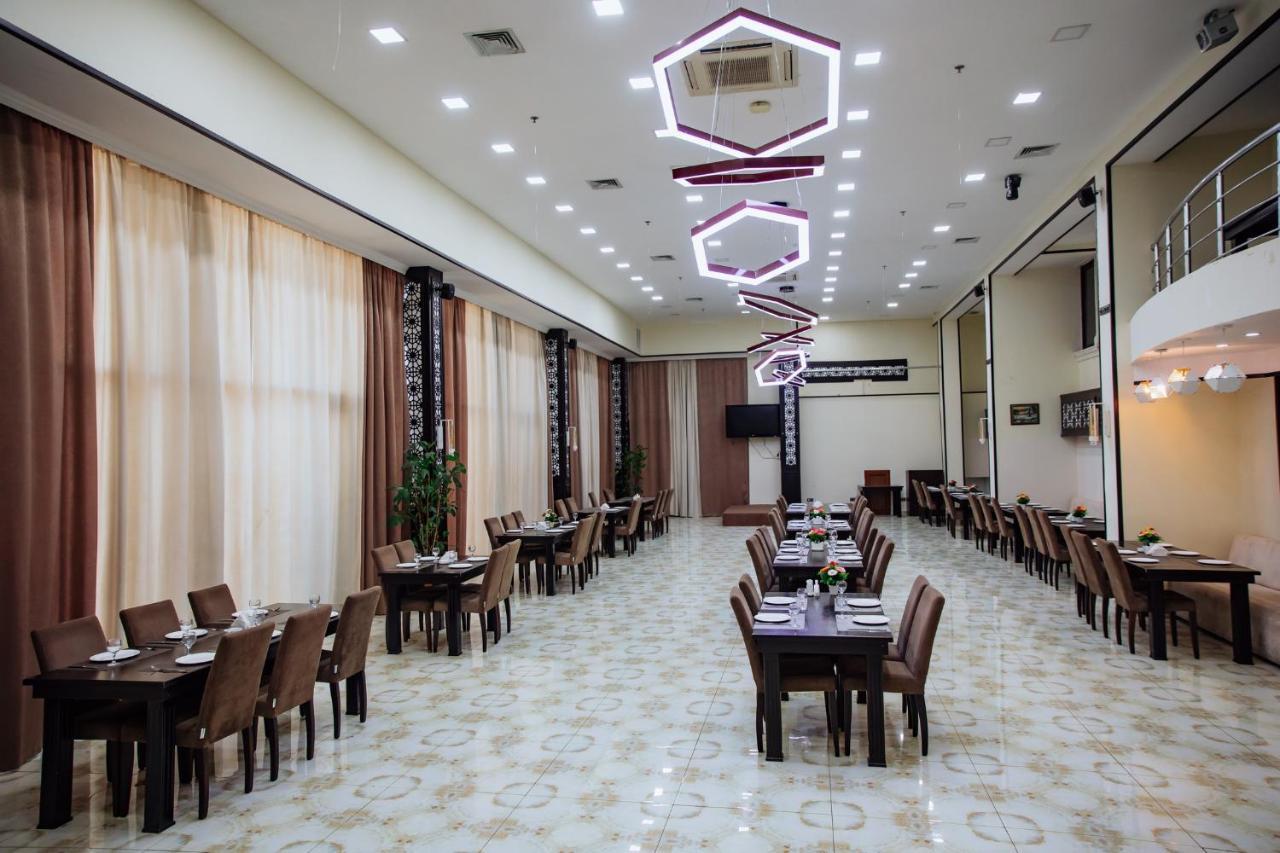 Corniche Hotel 4*