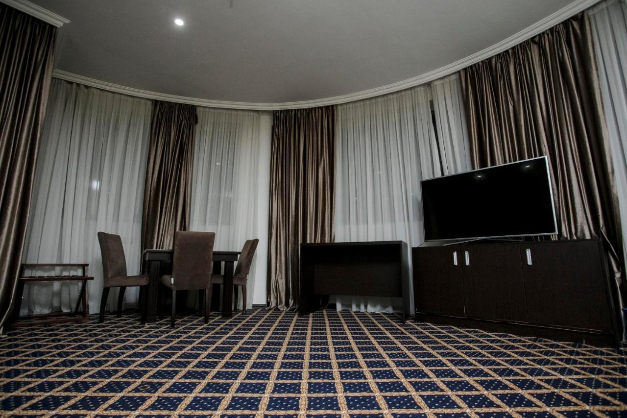 Corniche Hotel Baku